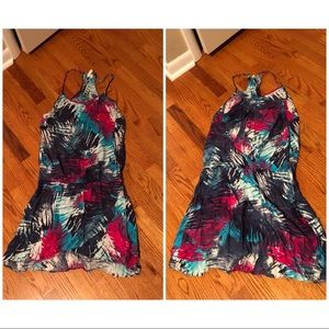 🌻 Hang Ten colorful palm dress